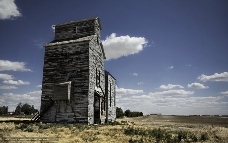Abandoned grain elevator