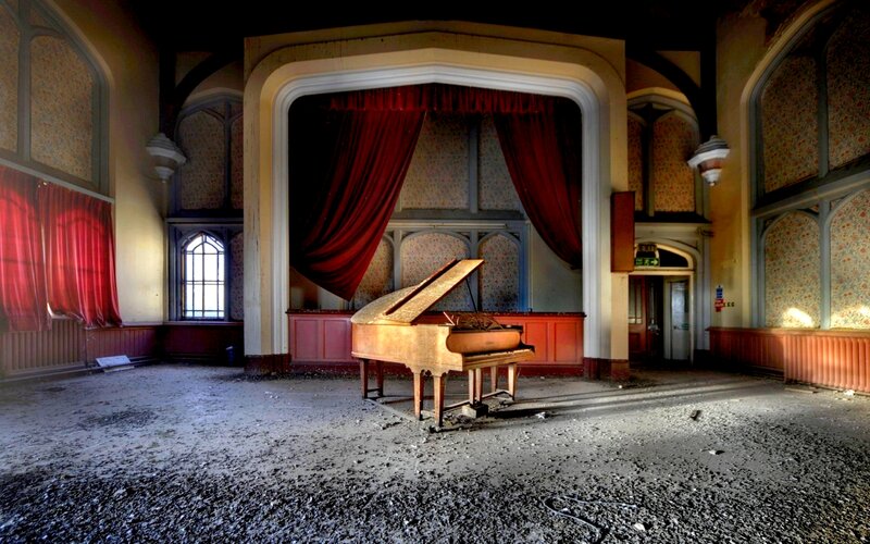 Abandoned Grand Piano