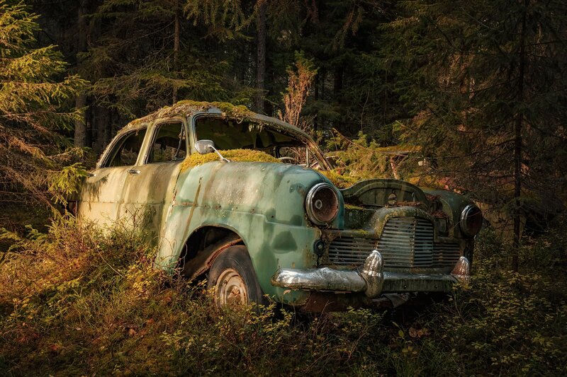 Abandoned Green Car — Dramatic