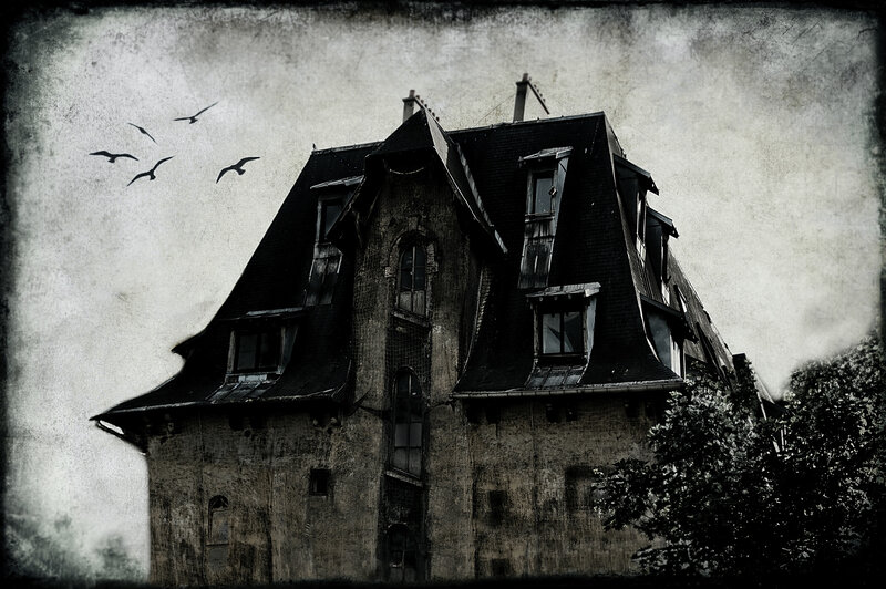 Abandoned House — Black, Dark