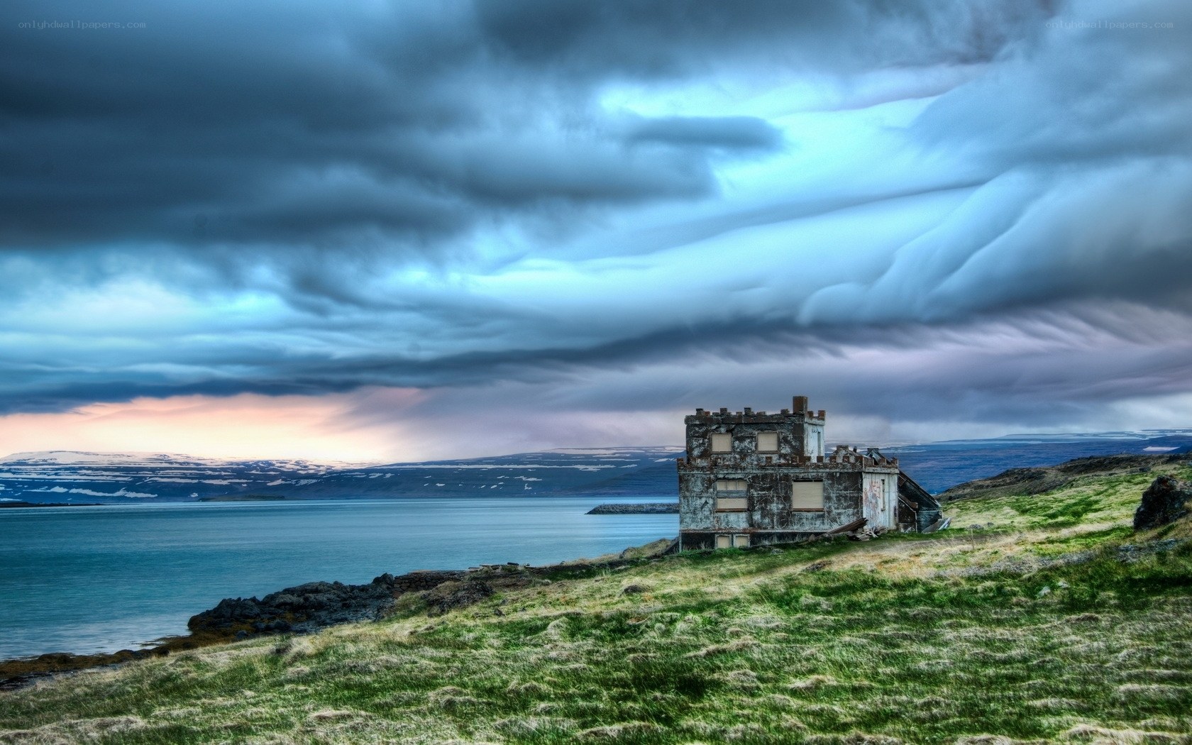 Abandoned house by the sea