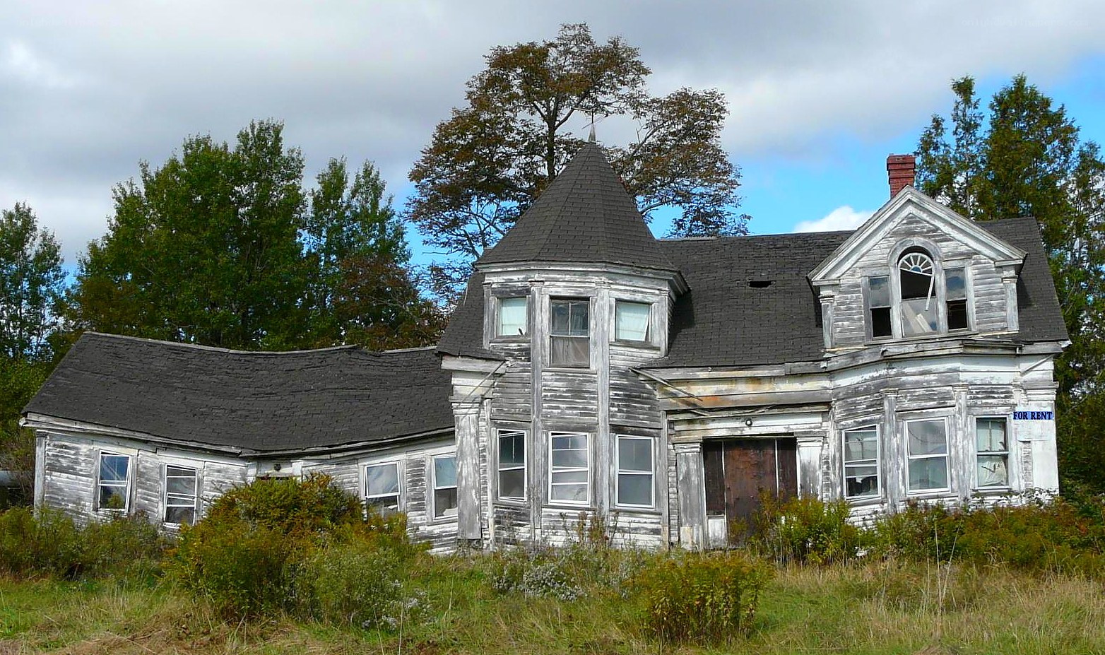 abandoned house for rent