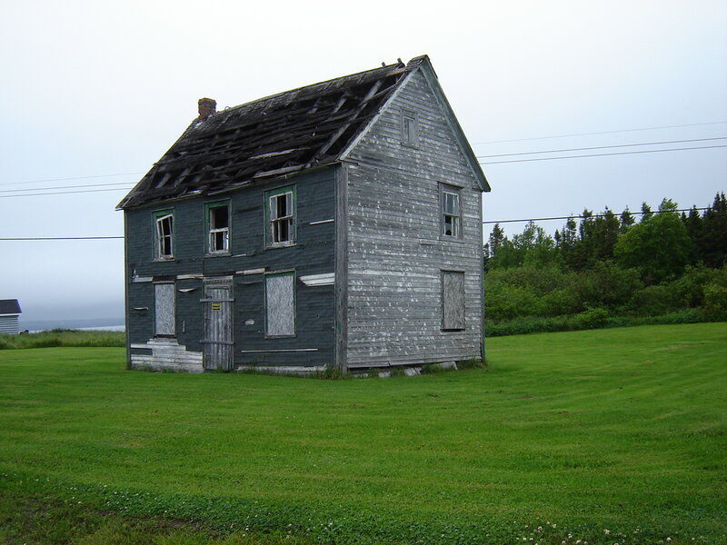 Abandoned House — Green, Dreary