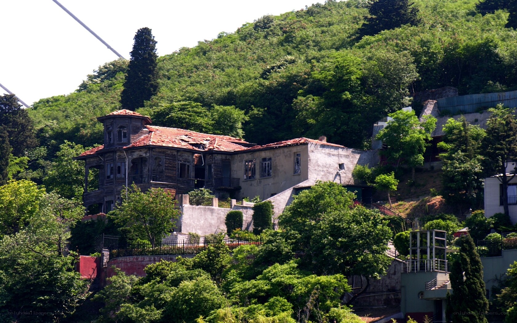 Abandoned house on a hillside