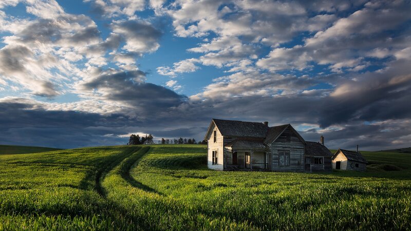 Abandoned House on Hill — Green, Dramatic, Sunset, Photograph, Field