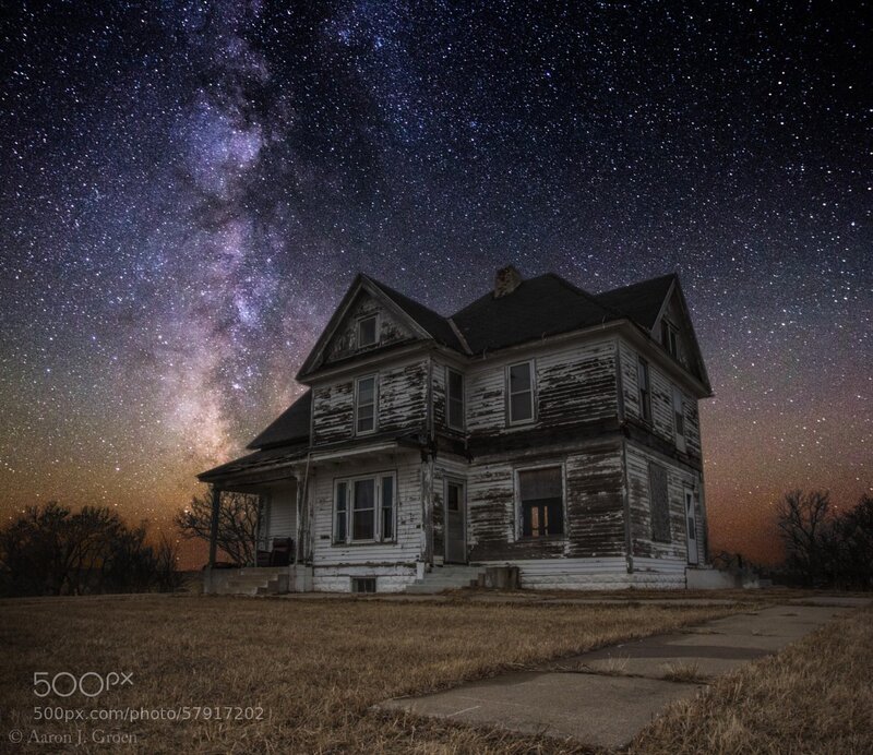 Abandoned House under Stars — Black, Dramatic