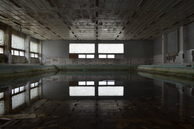 Abandoned Indoor Pool — Gray