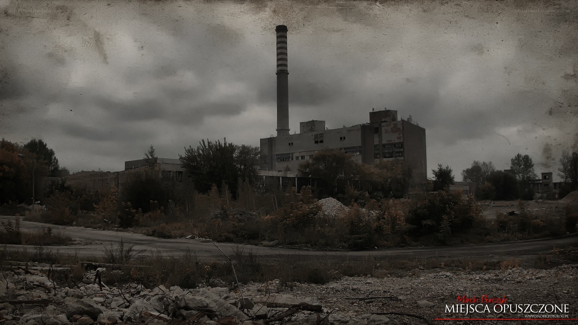 Abandoned industrial complex