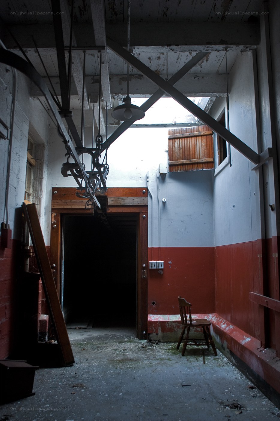 abandoned industrial corridor