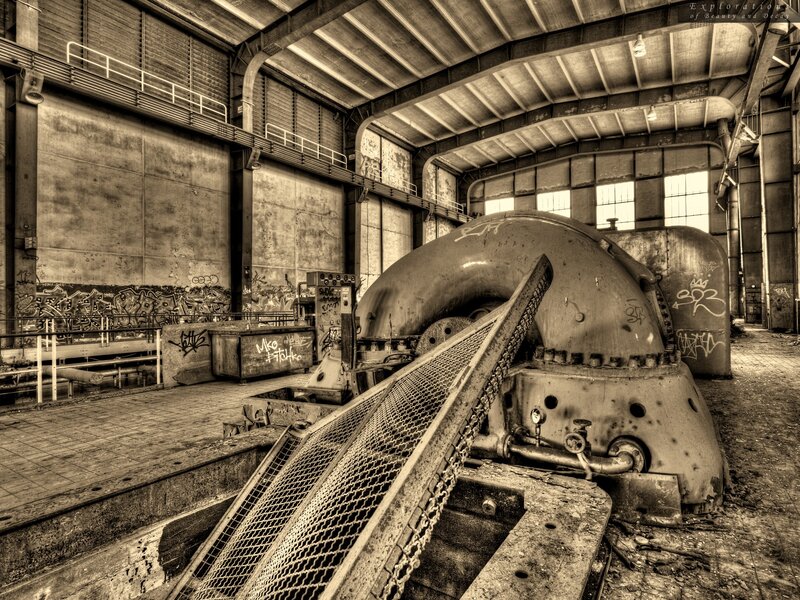 Abandoned industrial turbine hall
