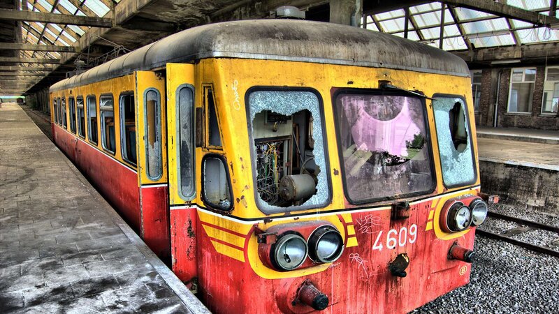 Abandoned Train Car — Yellow