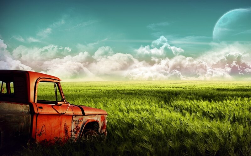 Abandoned Truck in Field — Green, Serene