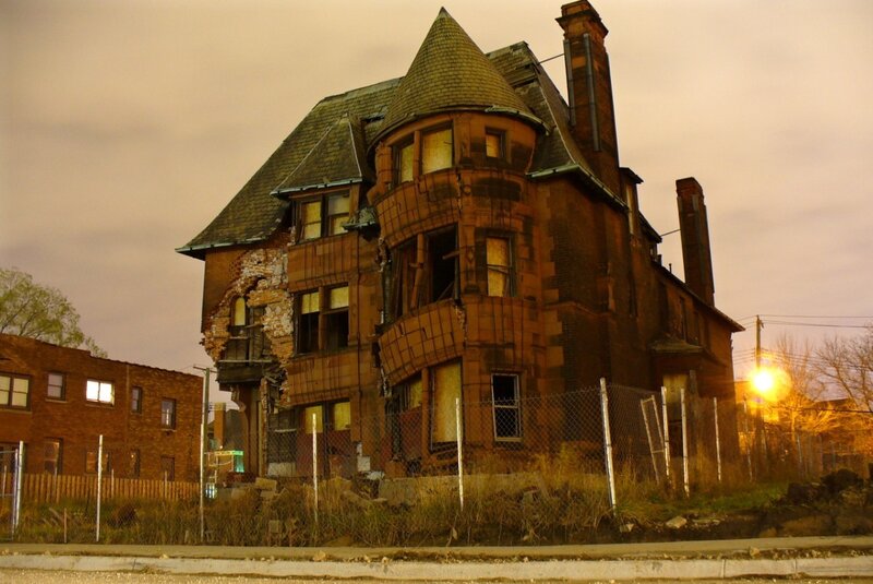 Abandoned Victorian house at dusk