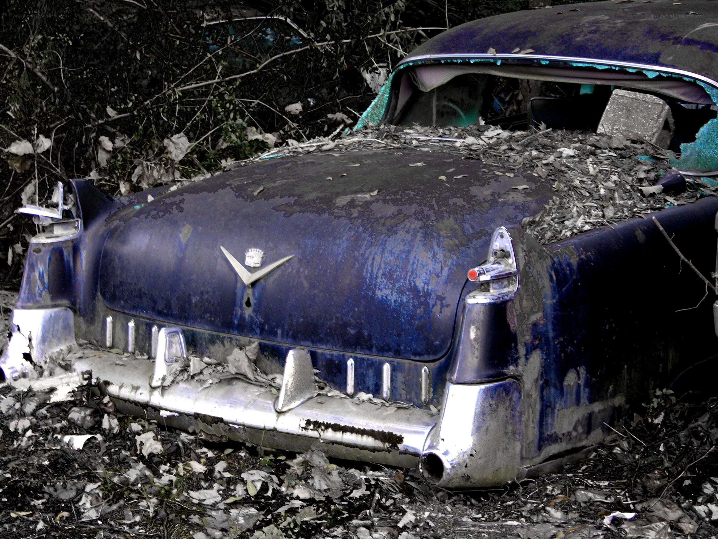 abandoned vintage car