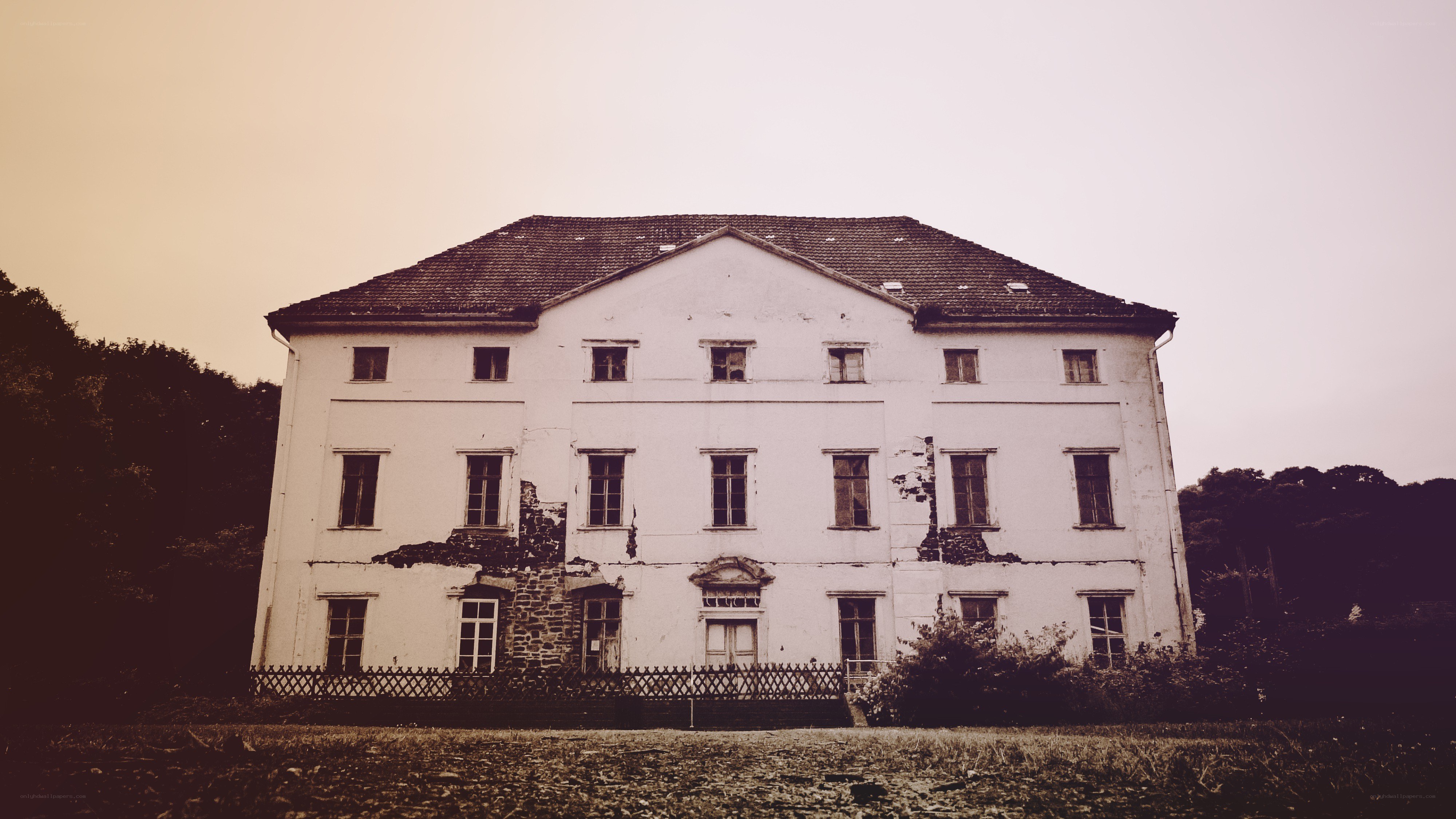 abandoned white building