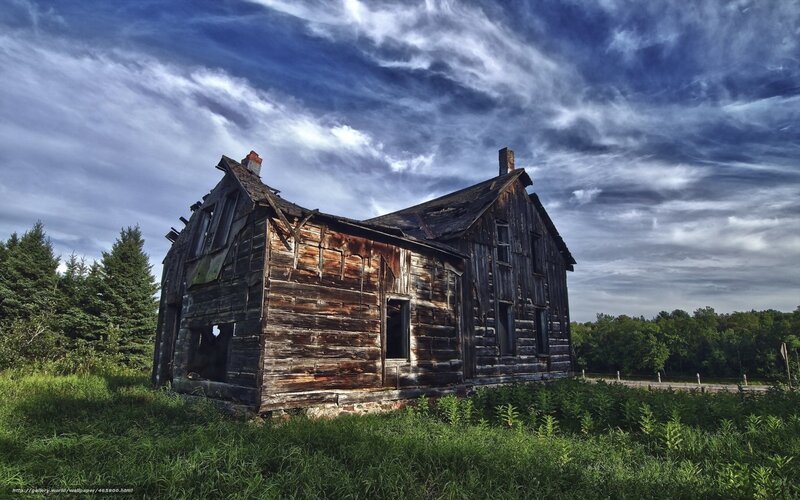 Abandoned wooden house