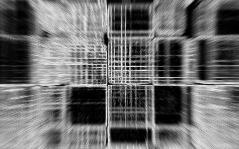 Abstract Grid Pattern — Black, Dynamic