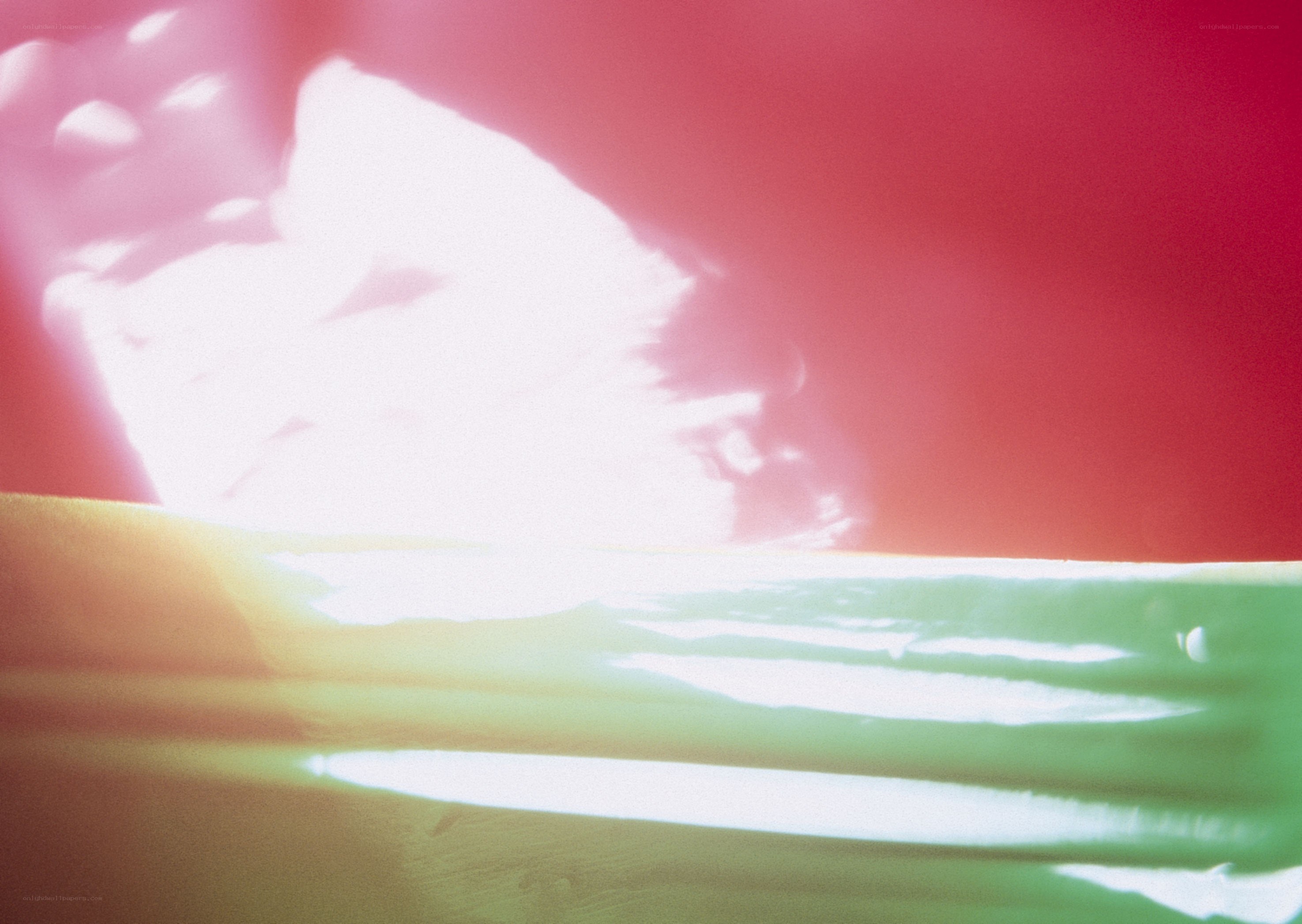 abstract red and green light