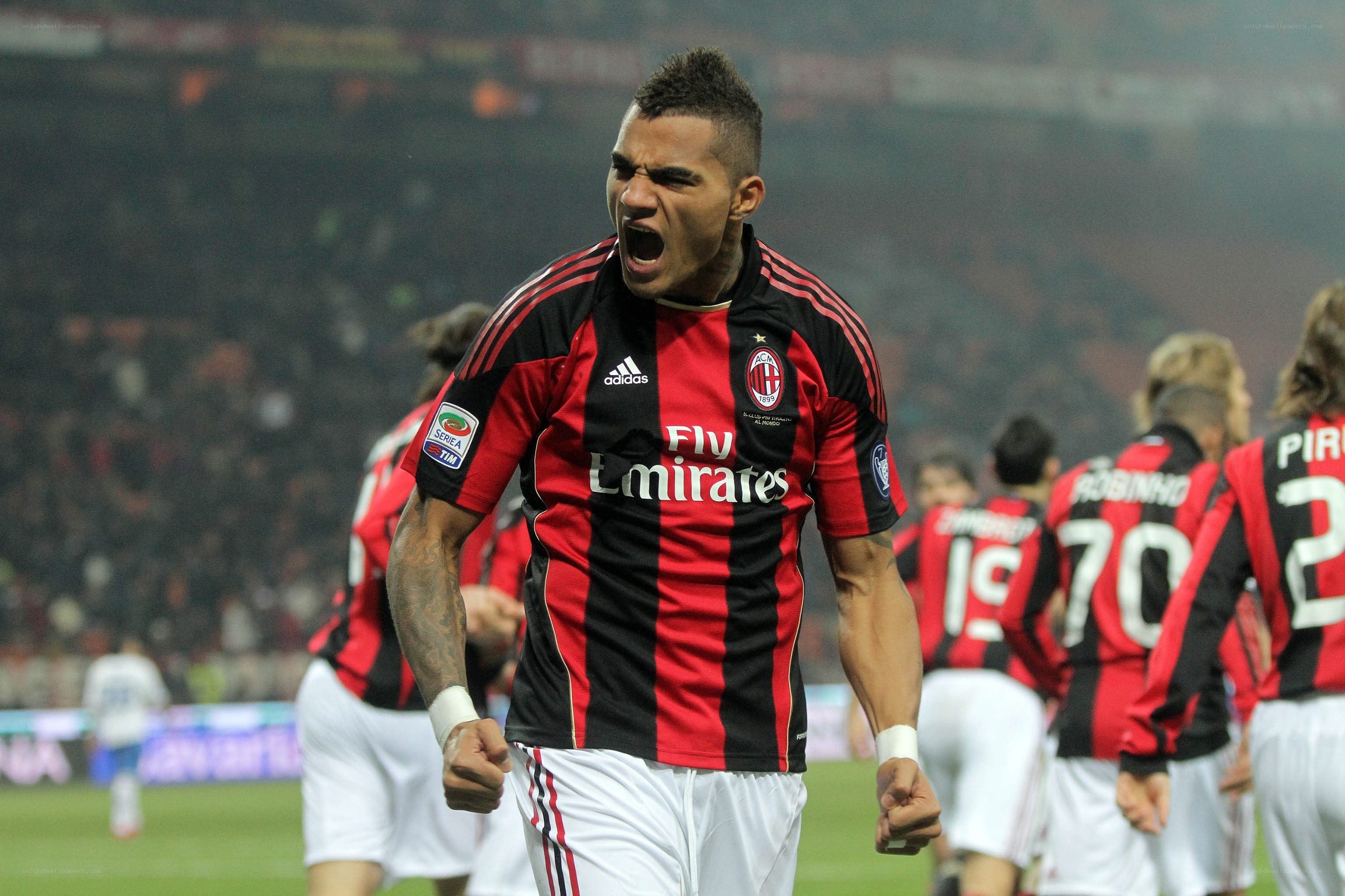 AC Milan player celebrating