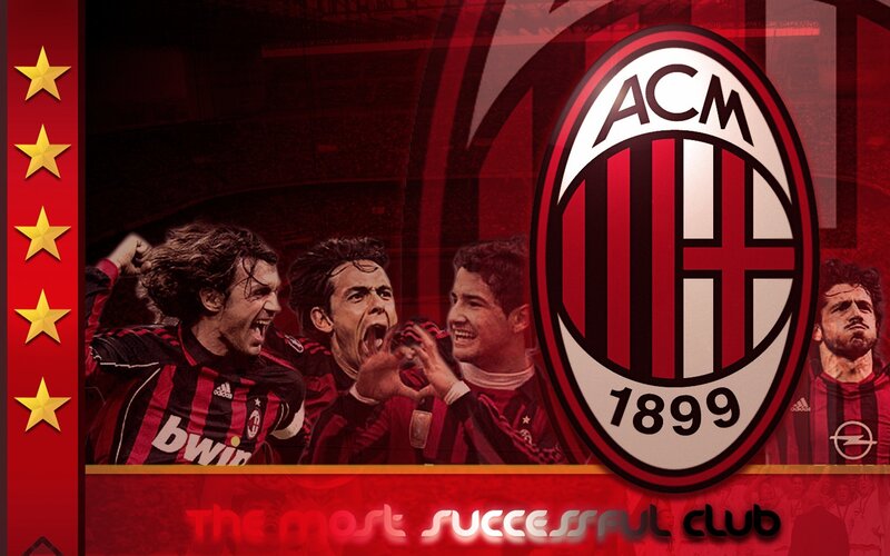 AC Milan Players Celebrating — Red