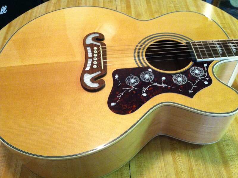 Acoustic Guitar — Brown