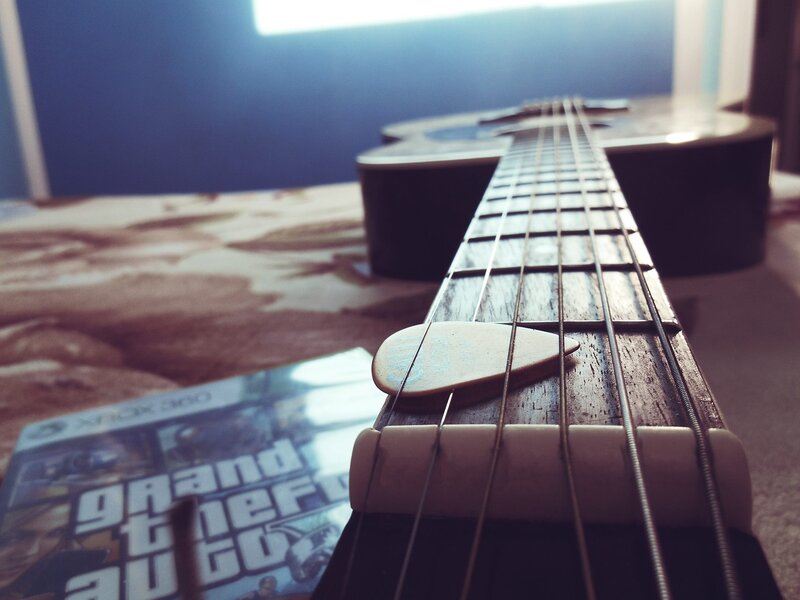 Acoustic Guitar Neck — Brown