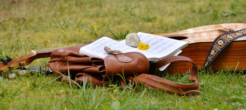 Acoustic Guitar on Grass — Green