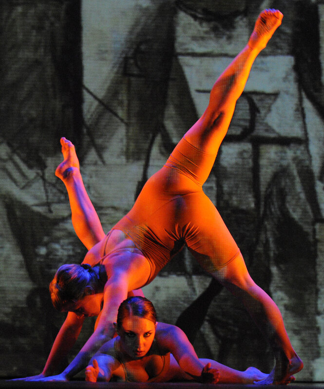 Acrobatic dance performance