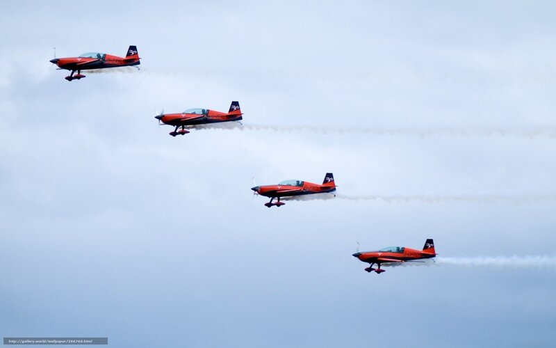 acrobatic planes in formation