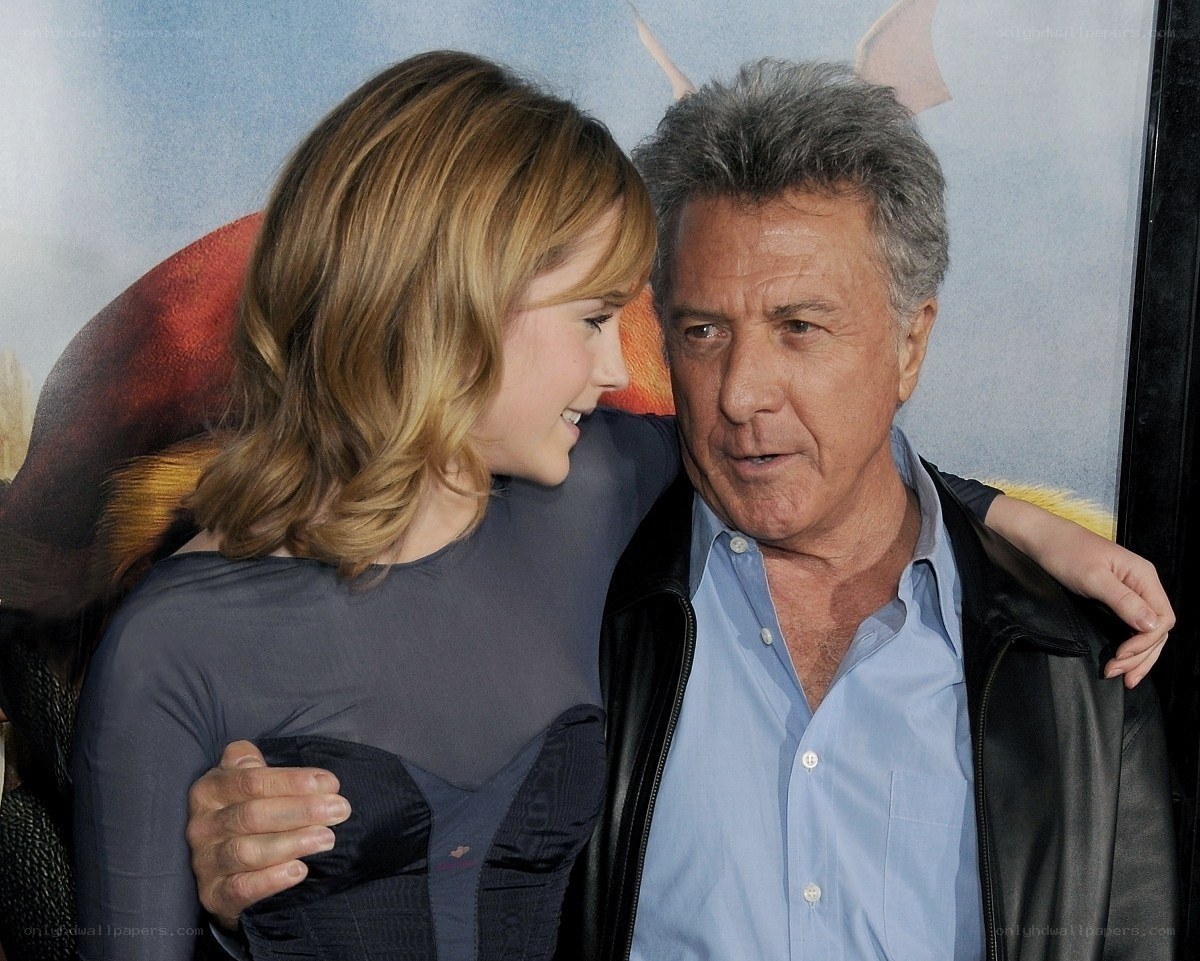 Actor and actress at premiere