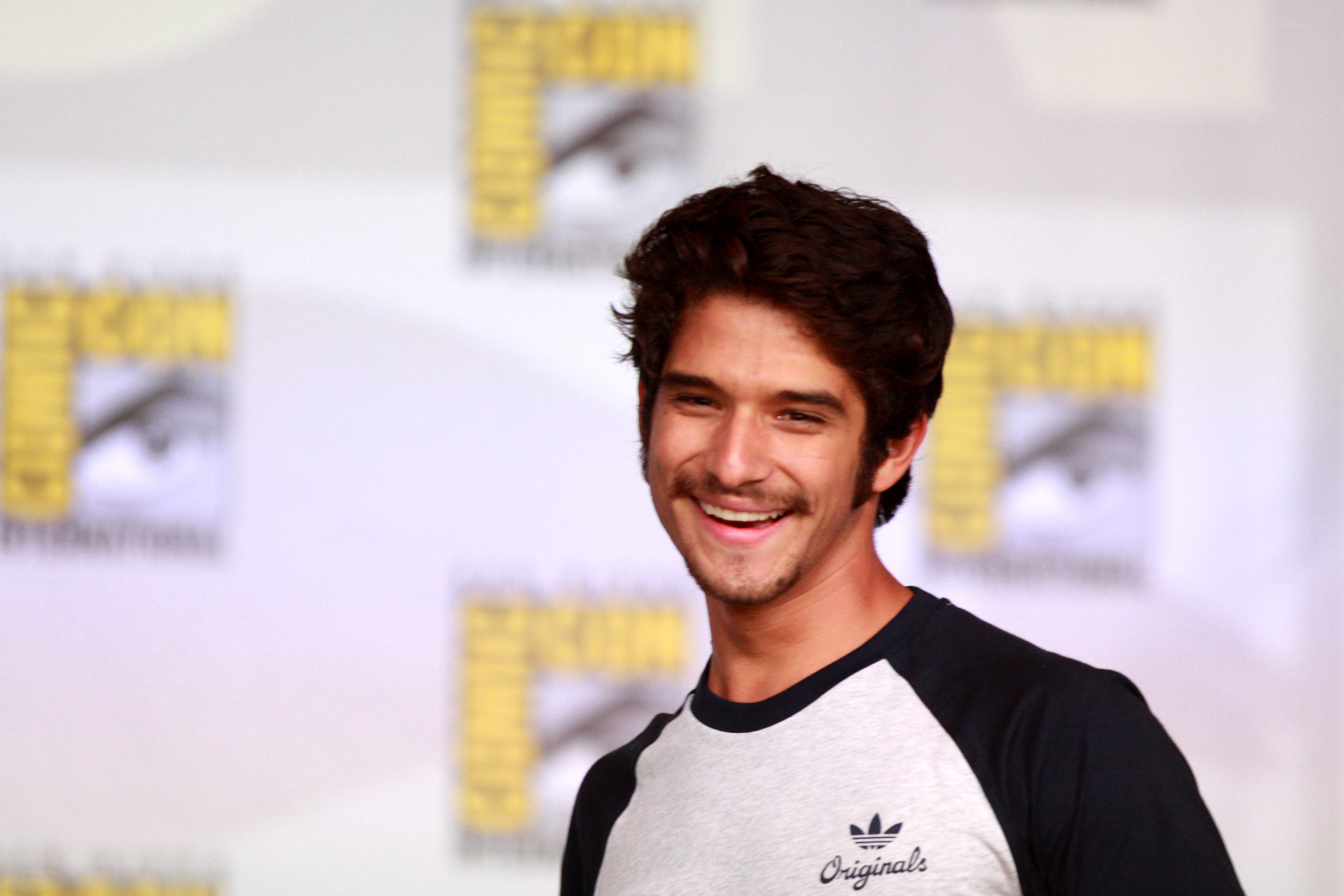 actor at comic-con event