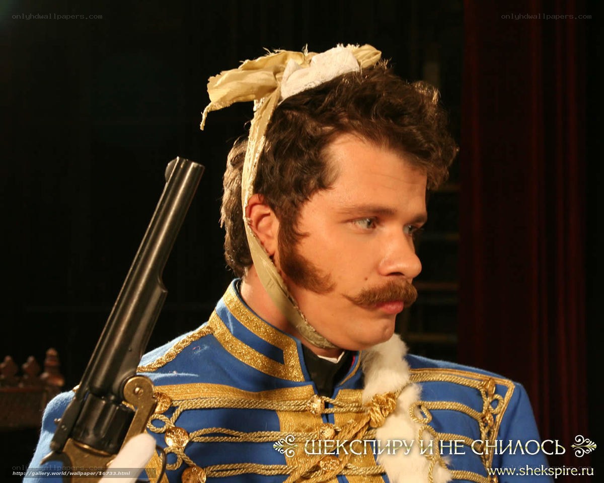 actor in historical costume