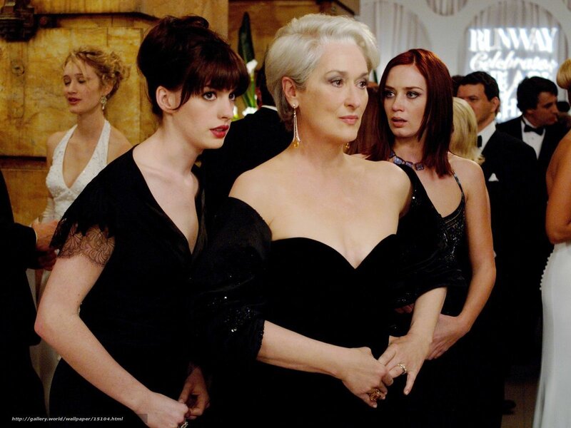 Actors at a formal event