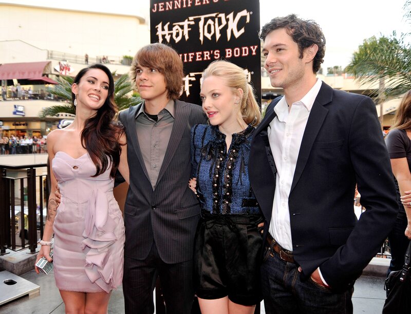 Actors at a movie premiere