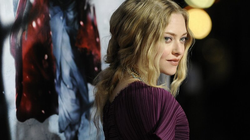 Actress at a movie premiere