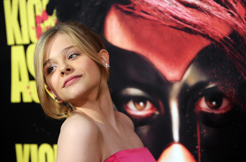 actress at movie premiere