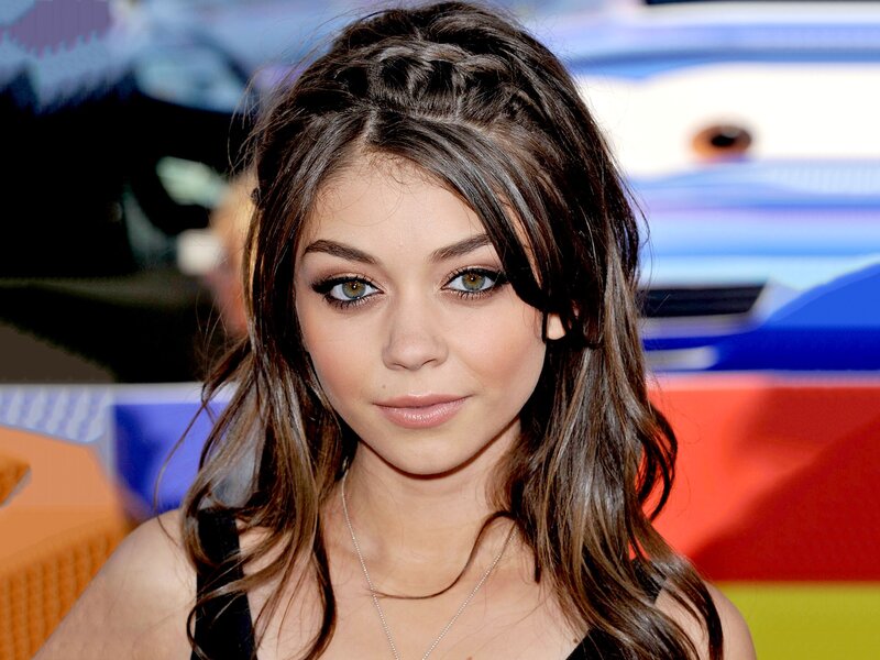 actress at movie premiere