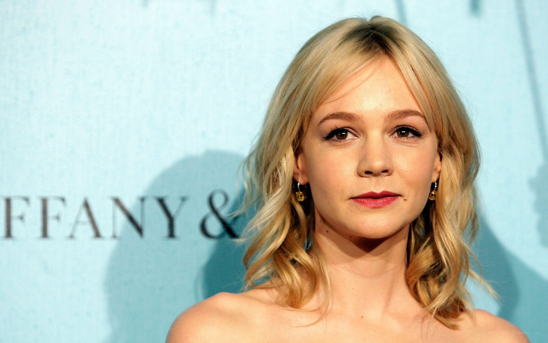 actress at tiffany & co event