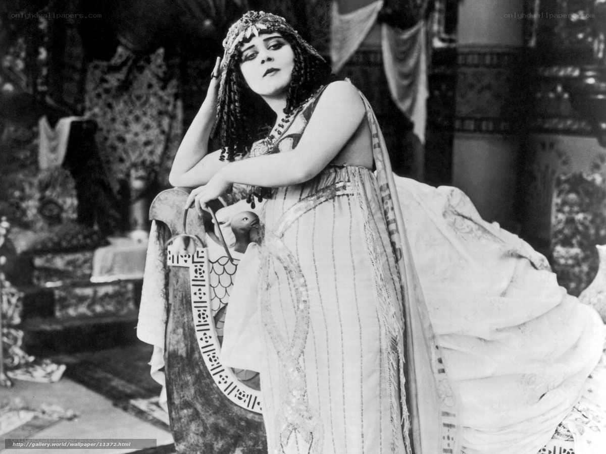 Actress in Egyptian costume