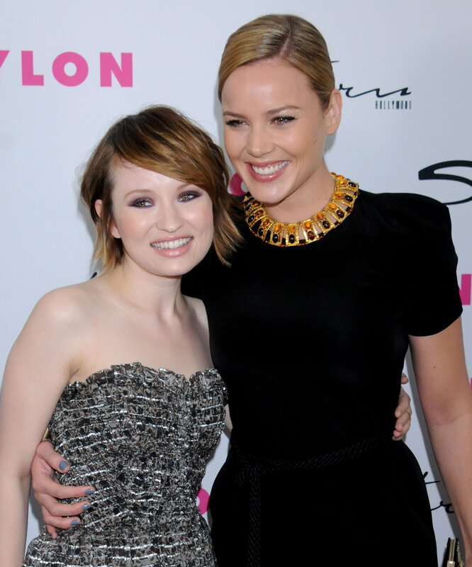Actresses at a red carpet event