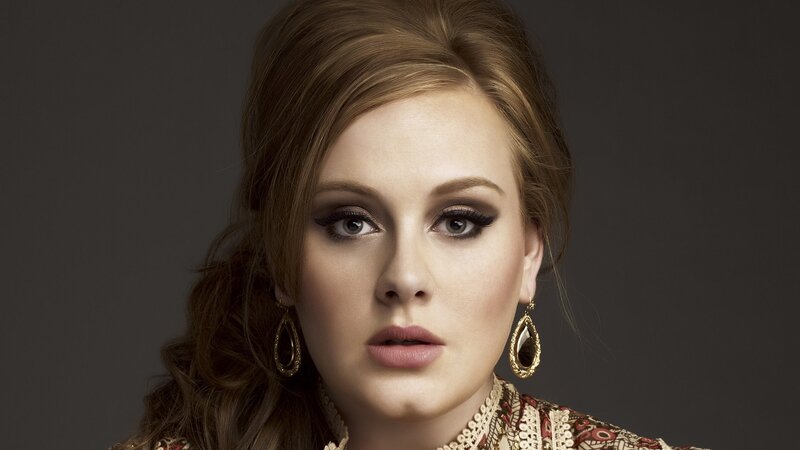 Adele portrait with dramatic makeup