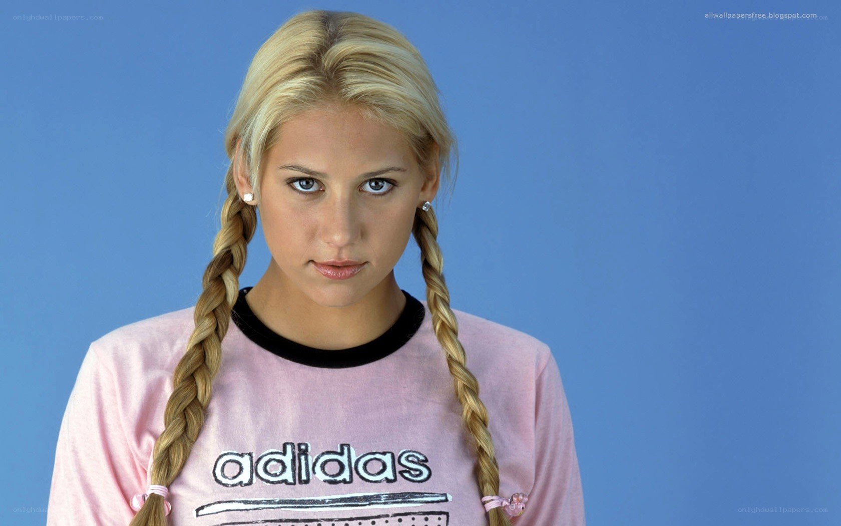 Adidas t-shirt with braids