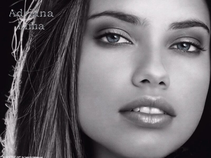 Adriana Lima portrait