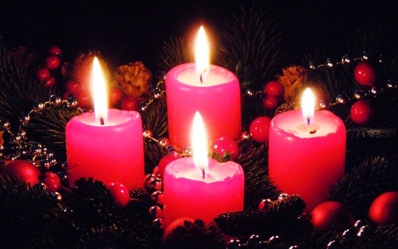 Advent Candles in Wreath