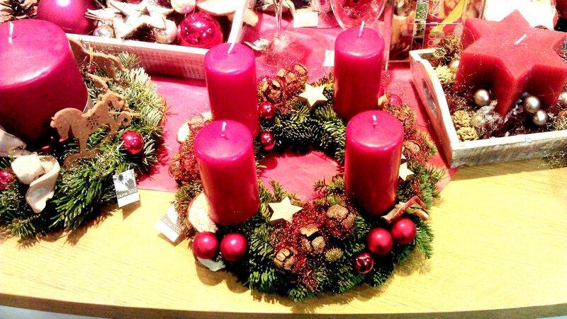 Advent Wreath with Candles — Red, Festive, Winter, Photograph, Pine Branches, Ornaments