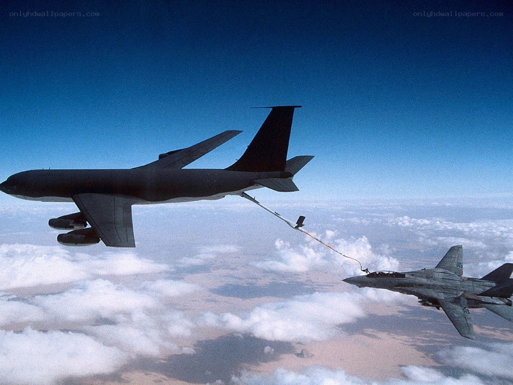 Aerial refueling in progress