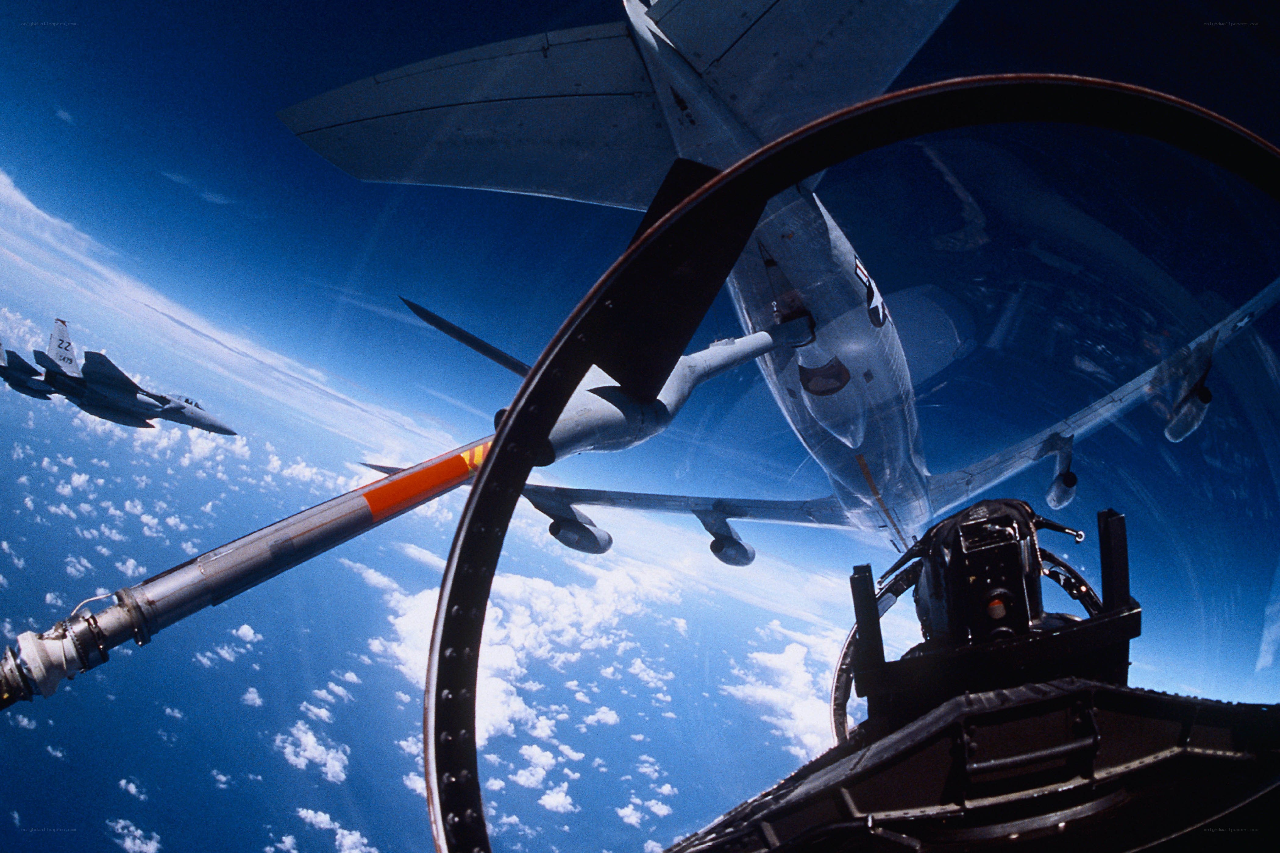 Aerial refueling in progress