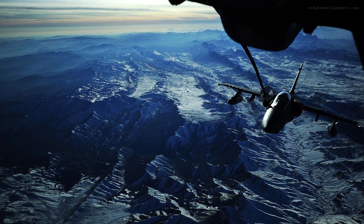Aerial refueling over mountainous terrain