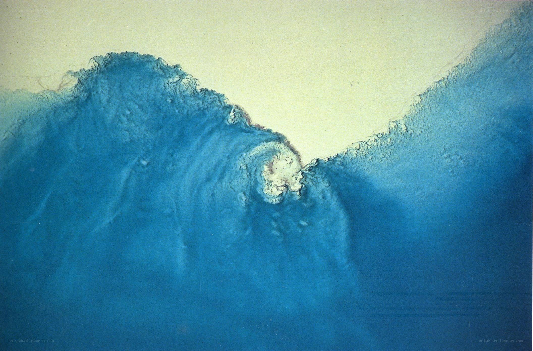 Aerial view of a wave