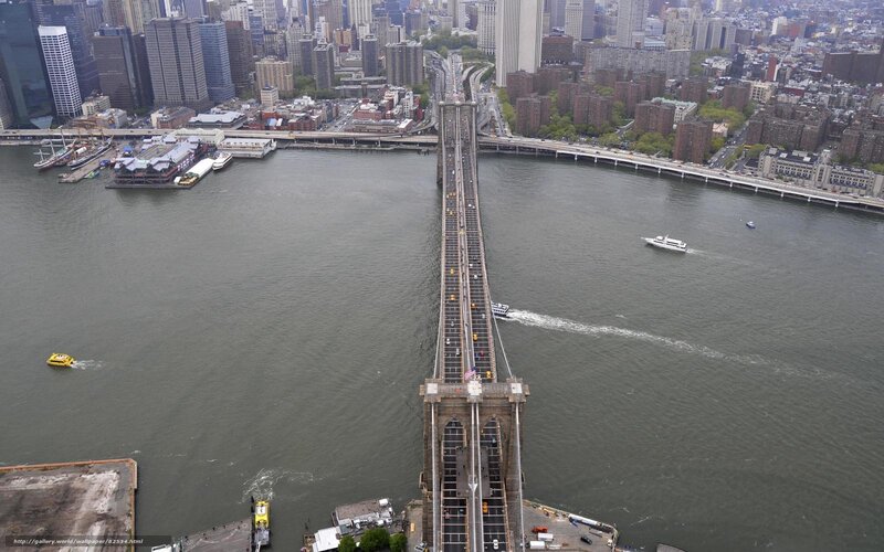 Aerial view of Brooklyn Bridge